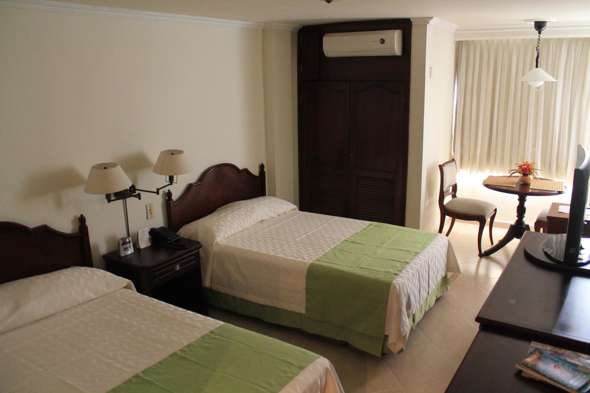 Hotel Majestic Barranquilla  Eksteriør bilde