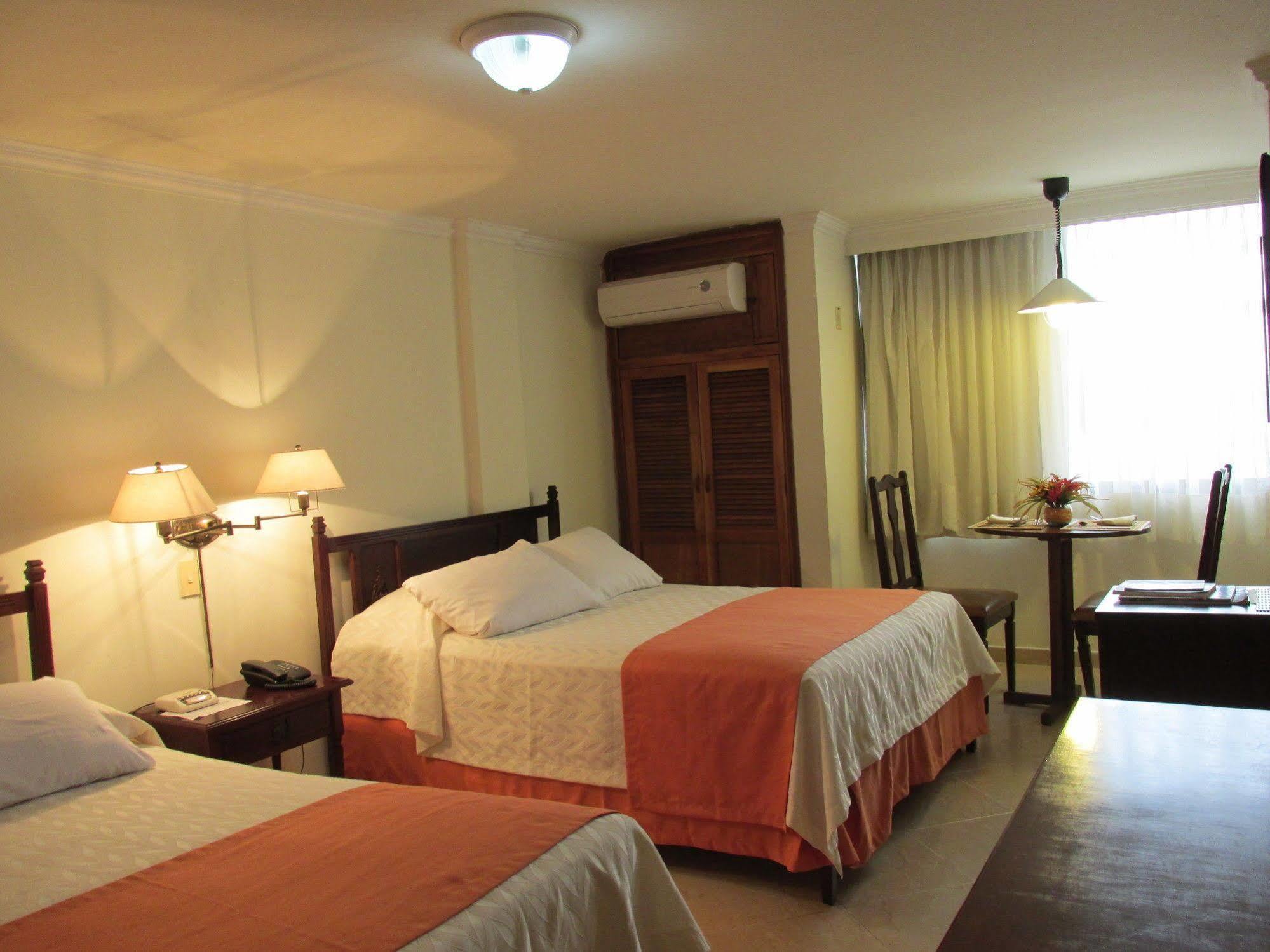 Hotel Majestic Barranquilla  Eksteriør bilde